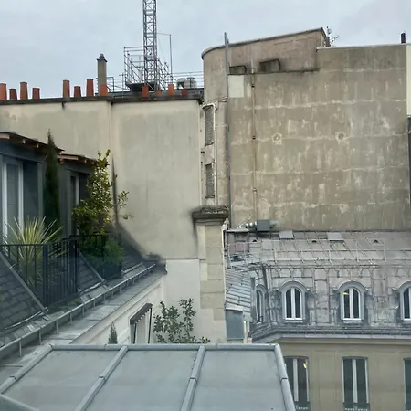 Marignan Au Coeur Des Champs Elysees * Paříž